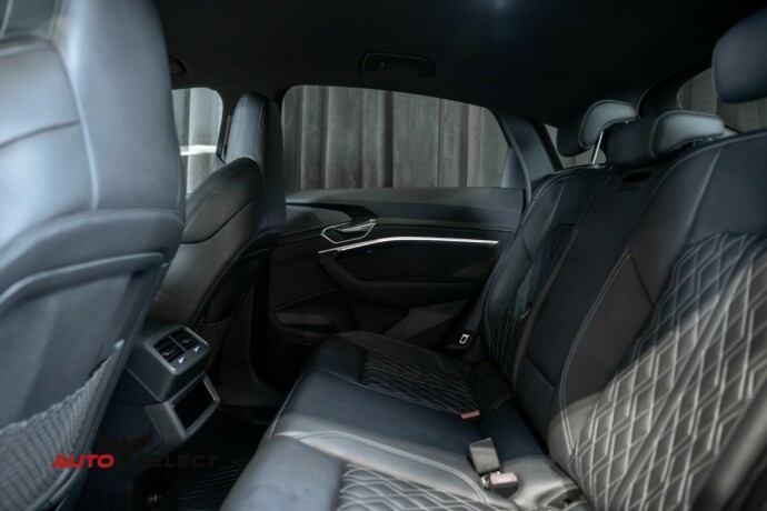 audi-e-tron-sportback-elektrisitet-2022-big-16