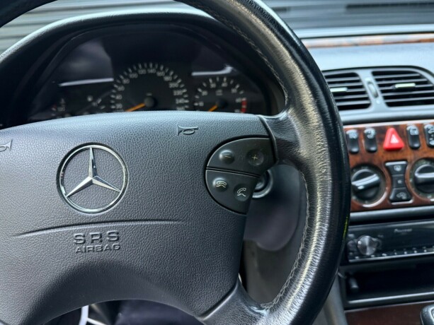 mercedes-benz-clk-bensin-2000-big-15