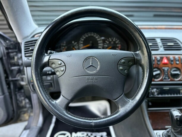 mercedes-benz-clk-bensin-2000-big-10