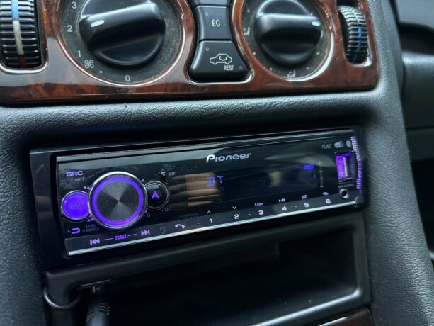 mercedes-benz-clk-bensin-2000-big-20