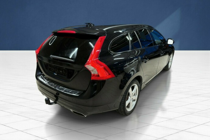 volvo-v60-elektrisitetdiesel-2015-big-8