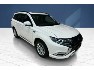 Mitsubishi | Outlander | Elektrisitet+bensin | 2019
