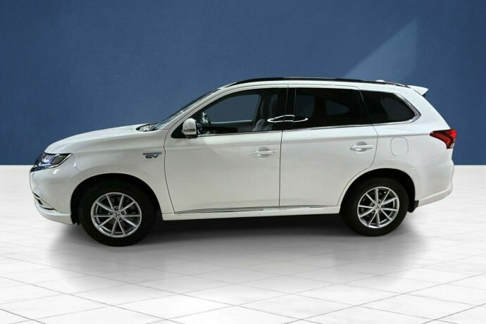mitsubishi-outlander-elektrisitetbensin-2019-big-6