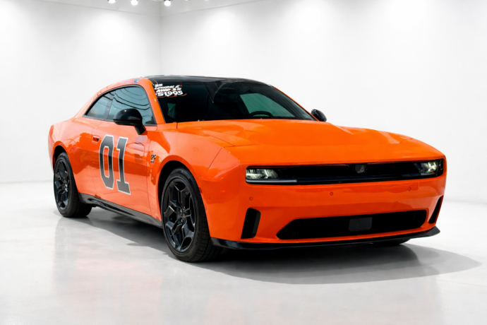 dodge-charger-elektrisitet-2025-big-0