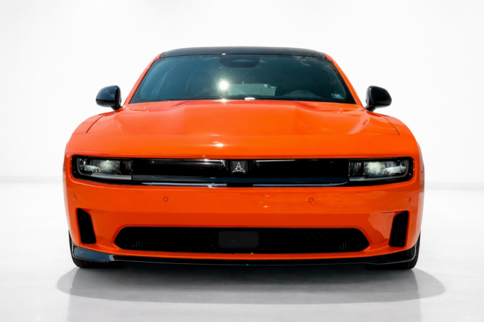 dodge-charger-elektrisitet-2025-big-1