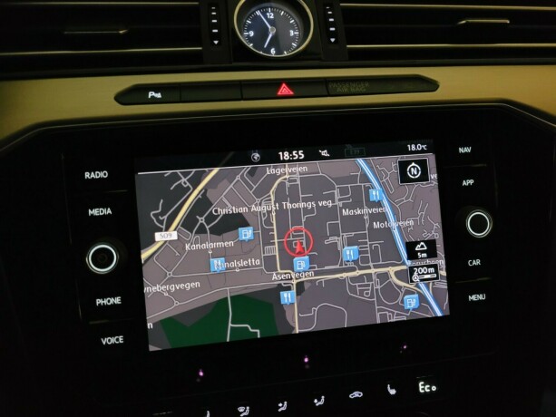 volkswagen-passat-elektrisitetbensin-2018-big-30