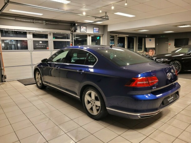 volkswagen-passat-elektrisitetbensin-2018-big-7