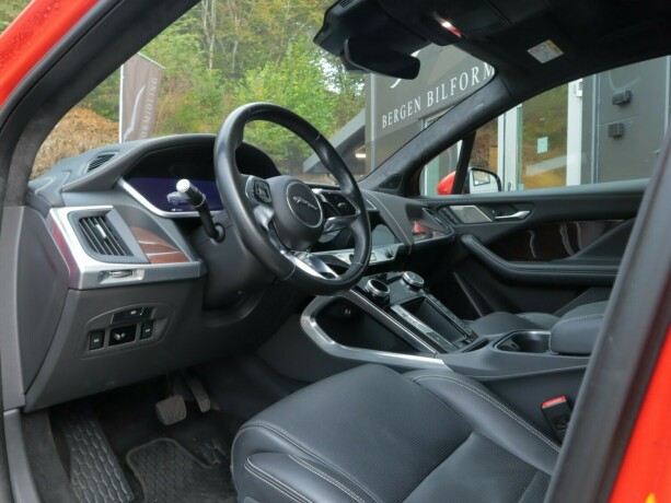 jaguar-i-pace-elektrisitet-2019-big-12