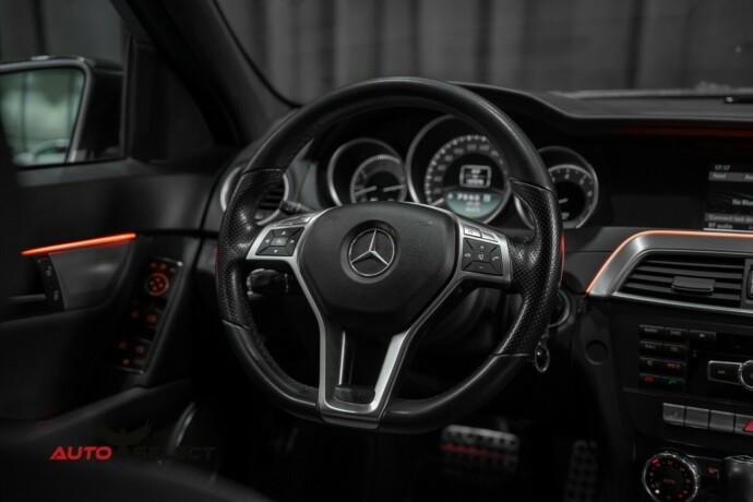 mercedes-benz-c-klasse-bensin-2011-big-32