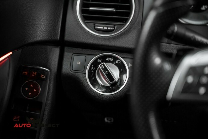 mercedes-benz-c-klasse-bensin-2011-big-34