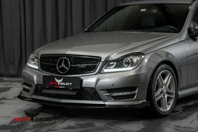 mercedes-benz-c-klasse-bensin-2011-big-6