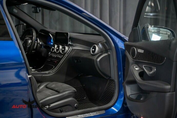 mercedes-benz-c-klasse-elektrisitetdiesel-2020-big-22