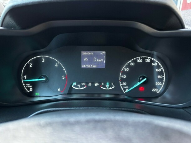 ford-transit-connect-diesel-2022-big-12