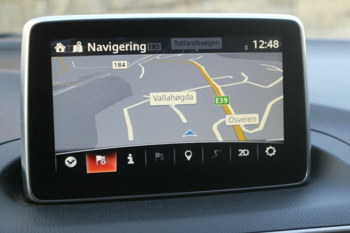 mazda-3-bensin-2016-big-11