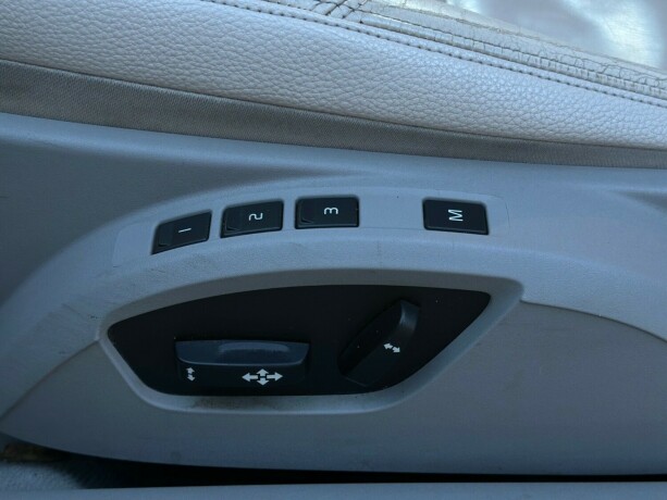 volvo-c70-bensin-2009-big-14