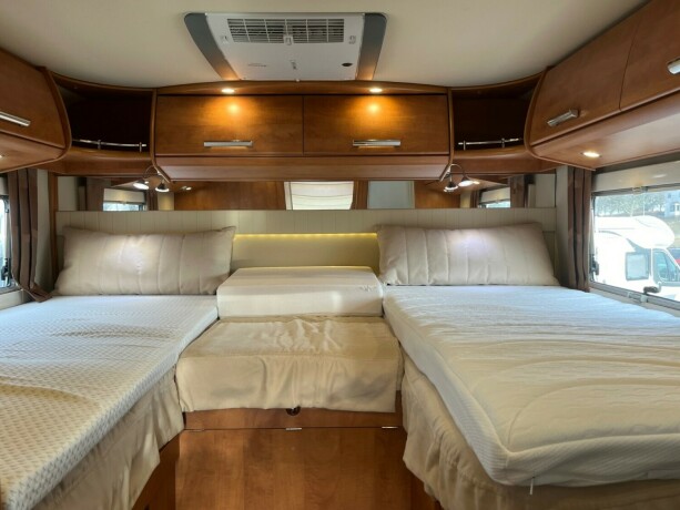 carthago-chic-c-line-i-49-2-enkle-senger-senkeseng-alde-2-x-aircondition-inverter-solcelle-diesel-2015-big-80