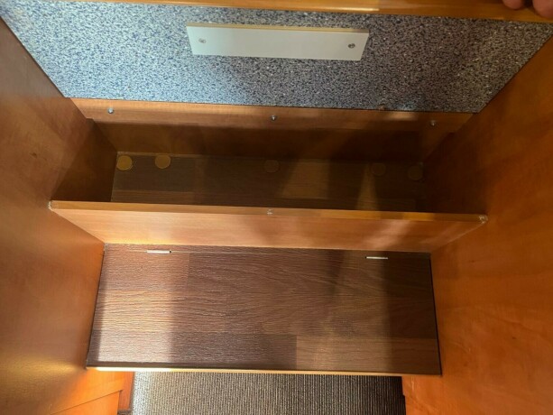 carthago-chic-c-line-i-49-2-enkle-senger-senkeseng-alde-2-x-aircondition-inverter-solcelle-diesel-2015-big-90