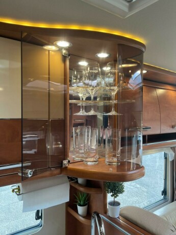 carthago-chic-c-line-i-49-2-enkle-senger-senkeseng-alde-2-x-aircondition-inverter-solcelle-diesel-2015-big-42