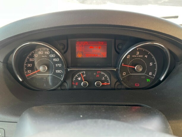 carthago-chic-c-line-i-49-2-enkle-senger-senkeseng-alde-2-x-aircondition-inverter-solcelle-diesel-2015-big-23