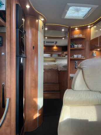 carthago-chic-c-line-i-49-2-enkle-senger-senkeseng-alde-2-x-aircondition-inverter-solcelle-diesel-2015-big-60