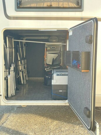 carthago-chic-c-line-i-49-2-enkle-senger-senkeseng-alde-2-x-aircondition-inverter-solcelle-diesel-2015-big-11