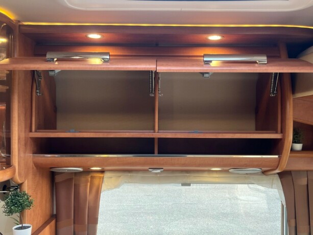 carthago-chic-c-line-i-49-2-enkle-senger-senkeseng-alde-2-x-aircondition-inverter-solcelle-diesel-2015-big-34