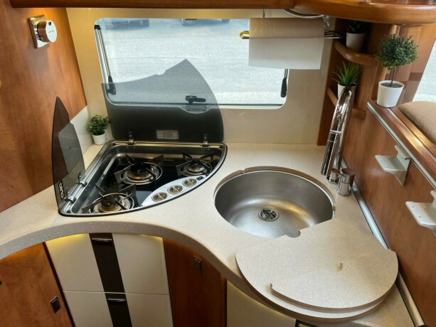 carthago-chic-c-line-i-49-2-enkle-senger-senkeseng-alde-2-x-aircondition-inverter-solcelle-diesel-2015-big-45