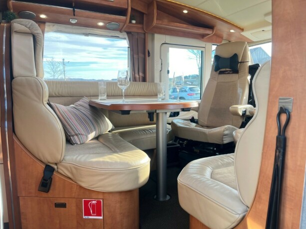 carthago-chic-c-line-i-49-2-enkle-senger-senkeseng-alde-2-x-aircondition-inverter-solcelle-diesel-2015-big-30