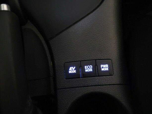 toyota-auris-elektrisitetbensin-2016-big-23