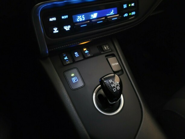 toyota-auris-elektrisitetbensin-2016-big-22