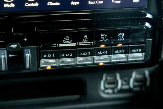 ram-1500-bensin-2021-big-15