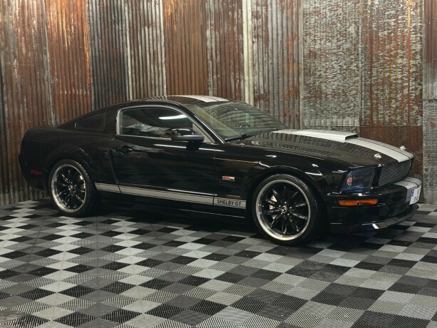 ford-mustang-bensin-2007-big-2
