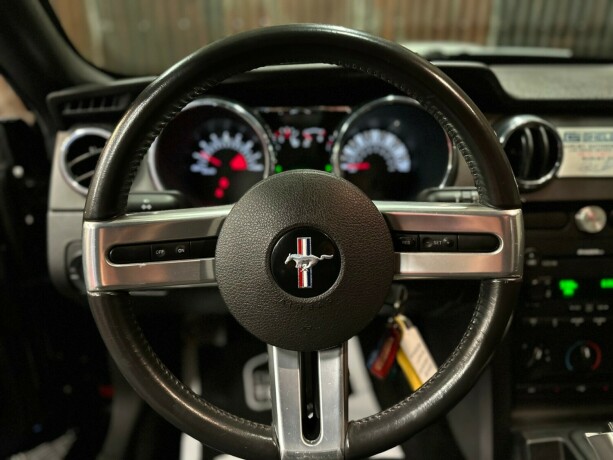 ford-mustang-bensin-2007-big-22