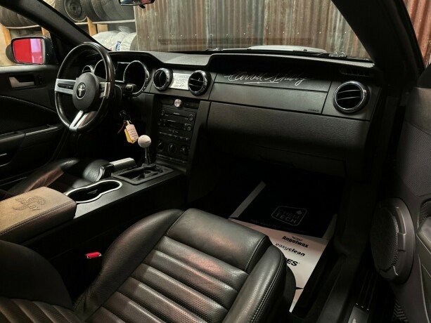 ford-mustang-bensin-2007-big-31