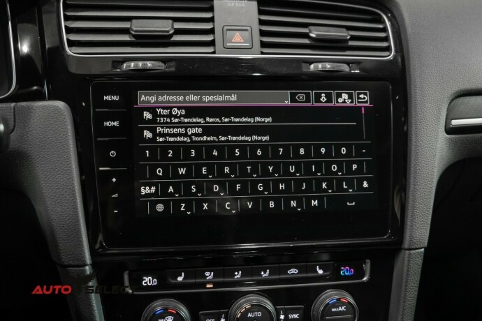 volkswagen-golf-bensin-2017-big-42