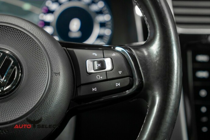 volkswagen-golf-bensin-2017-big-35