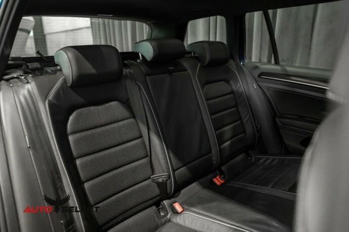 volkswagen-golf-bensin-2017-big-16