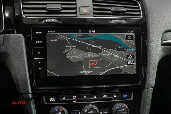 volkswagen-golf-bensin-2017-big-38