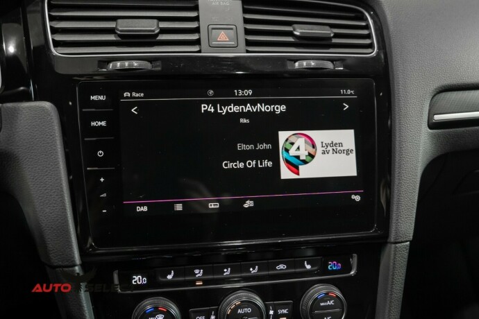 volkswagen-golf-bensin-2017-big-44