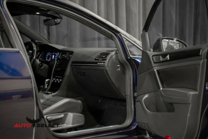 volkswagen-golf-bensin-2017-big-19