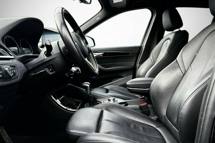 bmw-x1-elektrisitetbensin-2022-big-14