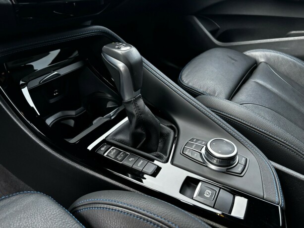 bmw-x1-elektrisitetbensin-2022-big-28