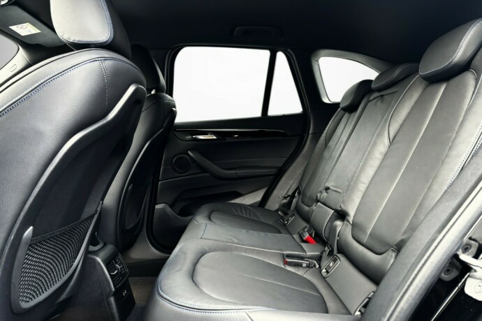 bmw-x1-elektrisitetbensin-2022-big-29