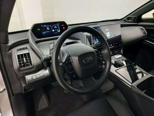 toyota-bz4x-elektrisitet-2022-big-17