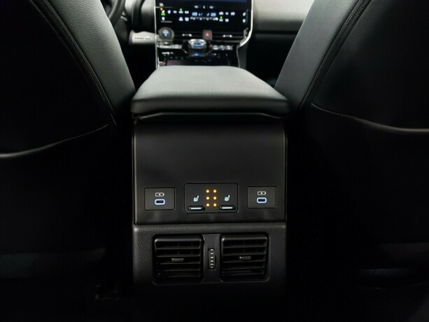 toyota-bz4x-elektrisitet-2022-big-24