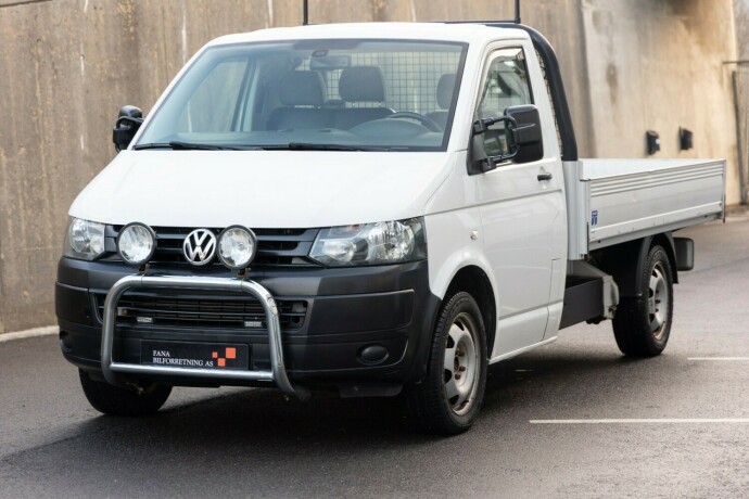 volkswagen-transporter-diesel-2014-big-0