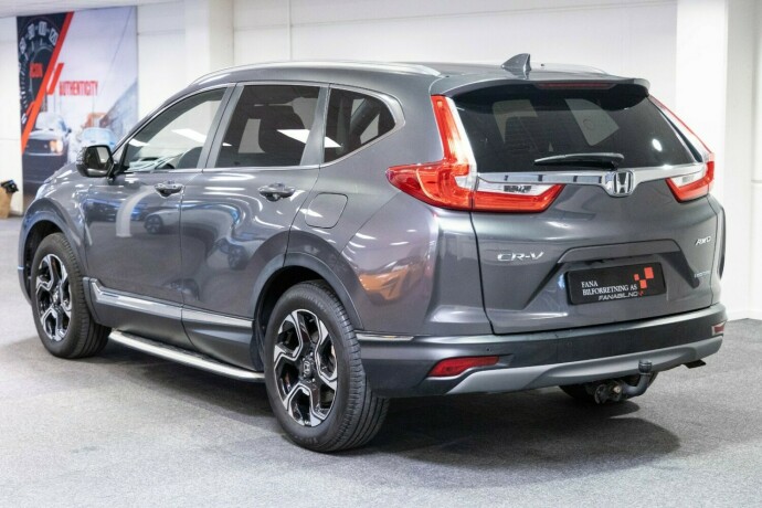 honda-cr-v-elektrisitetbensin-2019-big-1