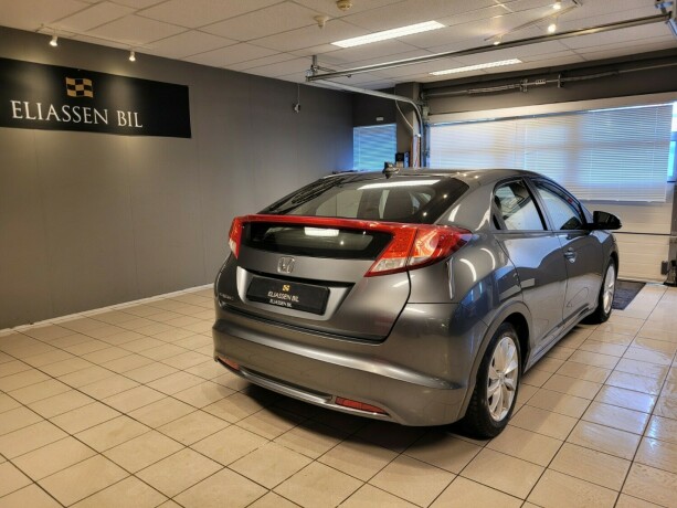 honda-civic-diesel-2014-big-6