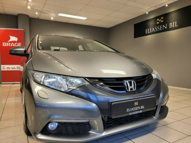 honda-civic-diesel-2014-big-9