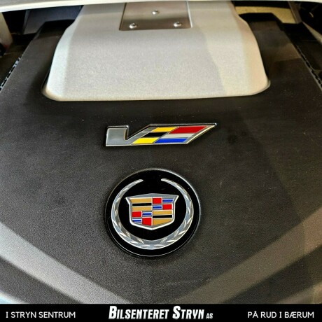 cadillac-cts-bensin-2013-big-28